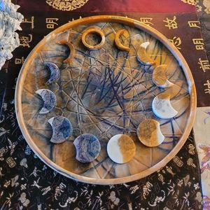 Moon phase altar tile